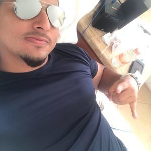 Meet your Posher, Omar